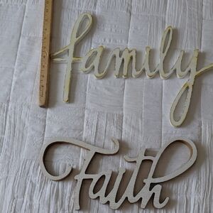 Rustic White and Cream Wall Decor Set FAMILY FAITH words
